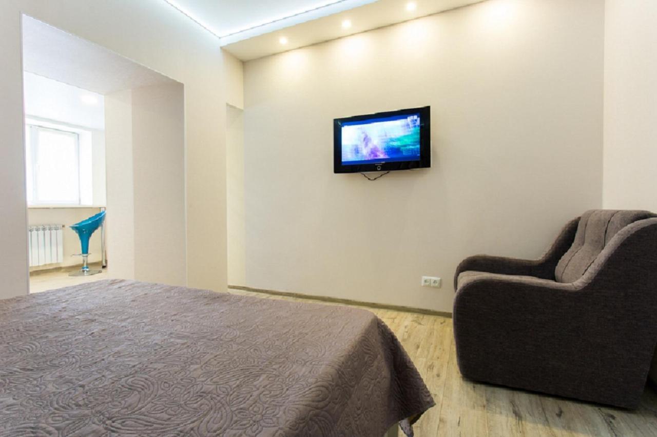 Modern Apartments In The Centre - Kuznechna Str. 26/4 Kharkiv Exterior photo